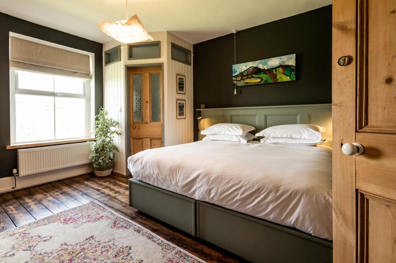 ジ オールド ビカレージ B&B Moylgrove エクステリア 写真