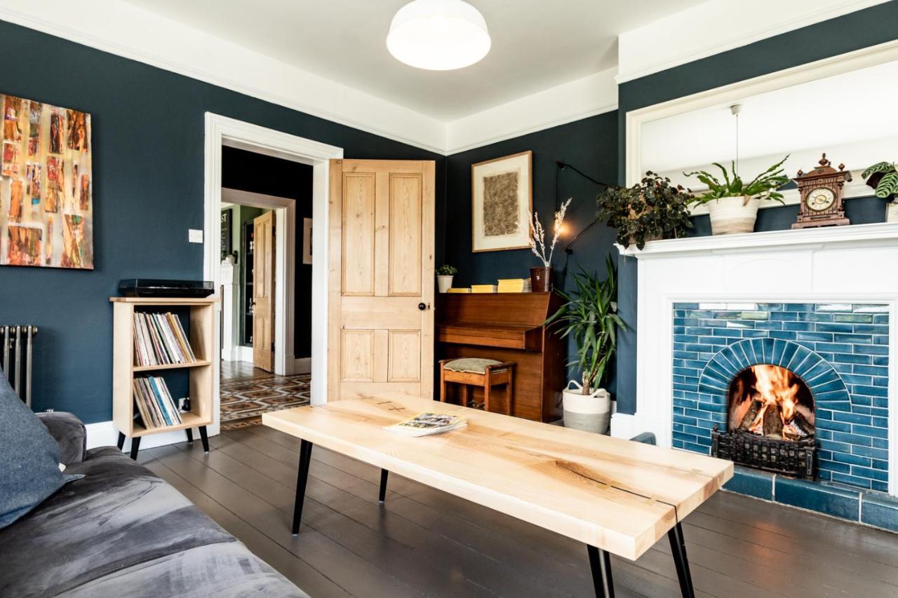 ジ オールド ビカレージ B&B Moylgrove エクステリア 写真